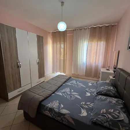 Gimoka's Ap Apartman *